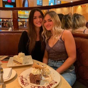 Meet your Posher, Bella